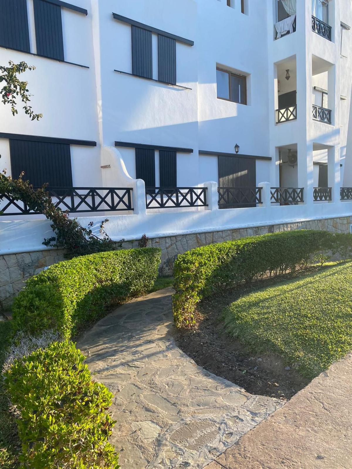 Appartement En Residence Lilacs Garden Avec Clim Et Wifi Cabo Negro Εξωτερικό φωτογραφία